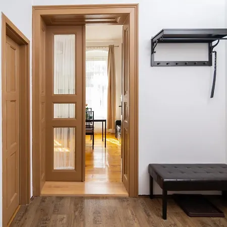 Apartment Golden Key