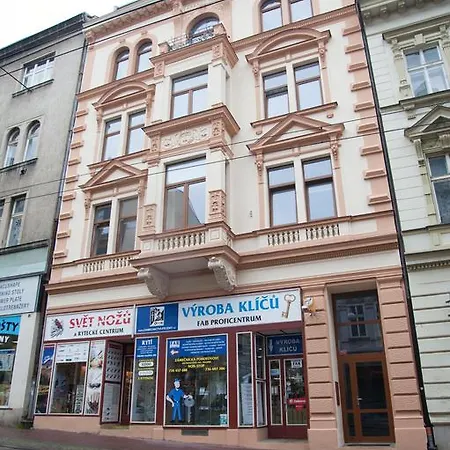 Golden Key Apartment *