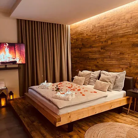 Apartment Golden Key Liberec
