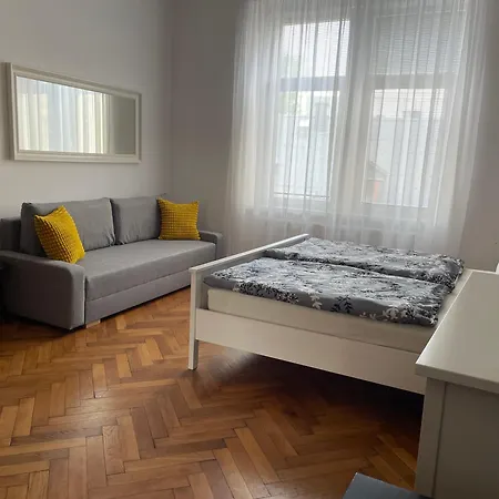 Apartment Golden Key *