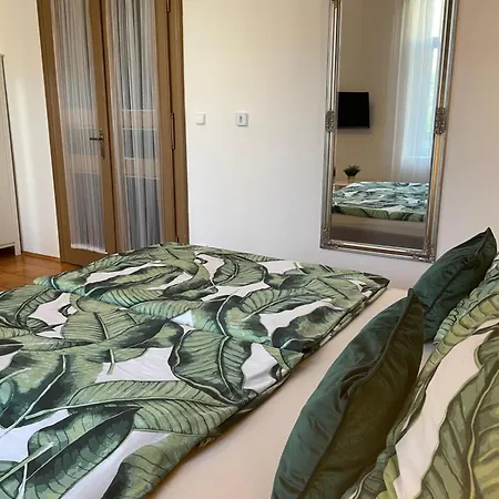 Apartment Golden Key Liberec