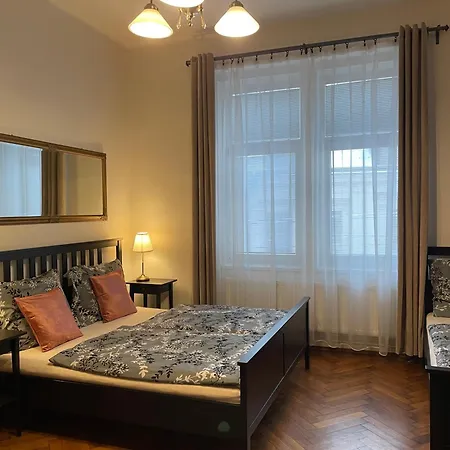 Golden Key Apartment